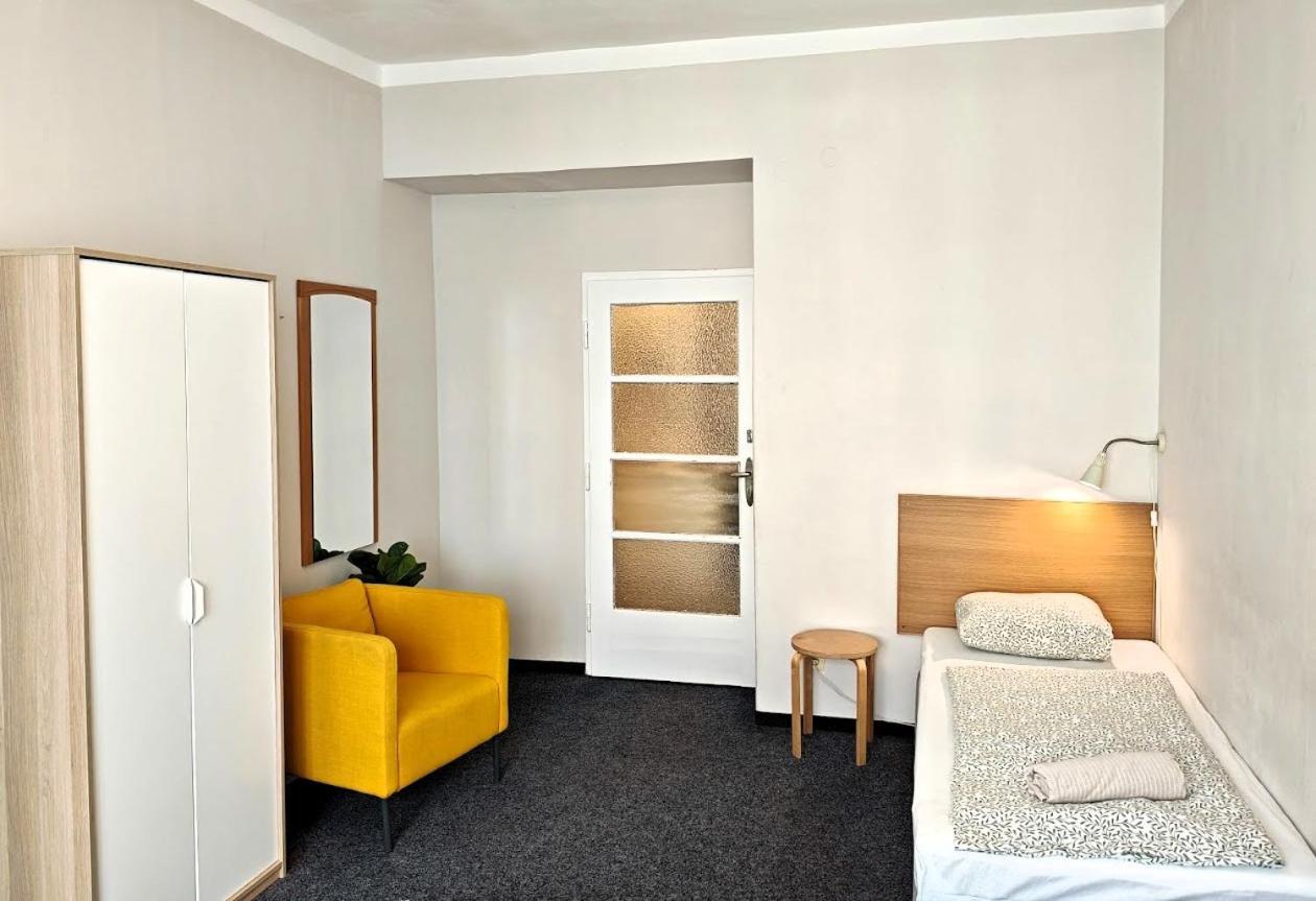 Апартаменти Flat In Zizkov -303- Прага Екстер'єр фото